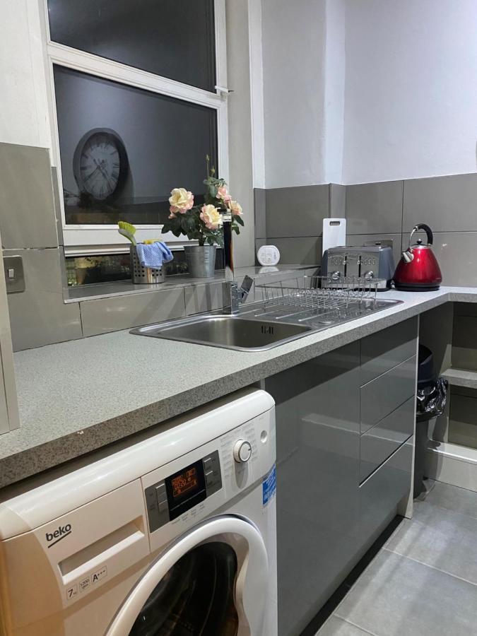 St Margaret'S Loch Apartment 爱丁堡 外观 照片